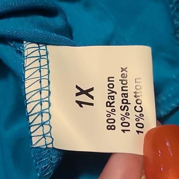 Allwgrace NWT Teal V-Neck Women's Top - 1X - Picture 9 of 9